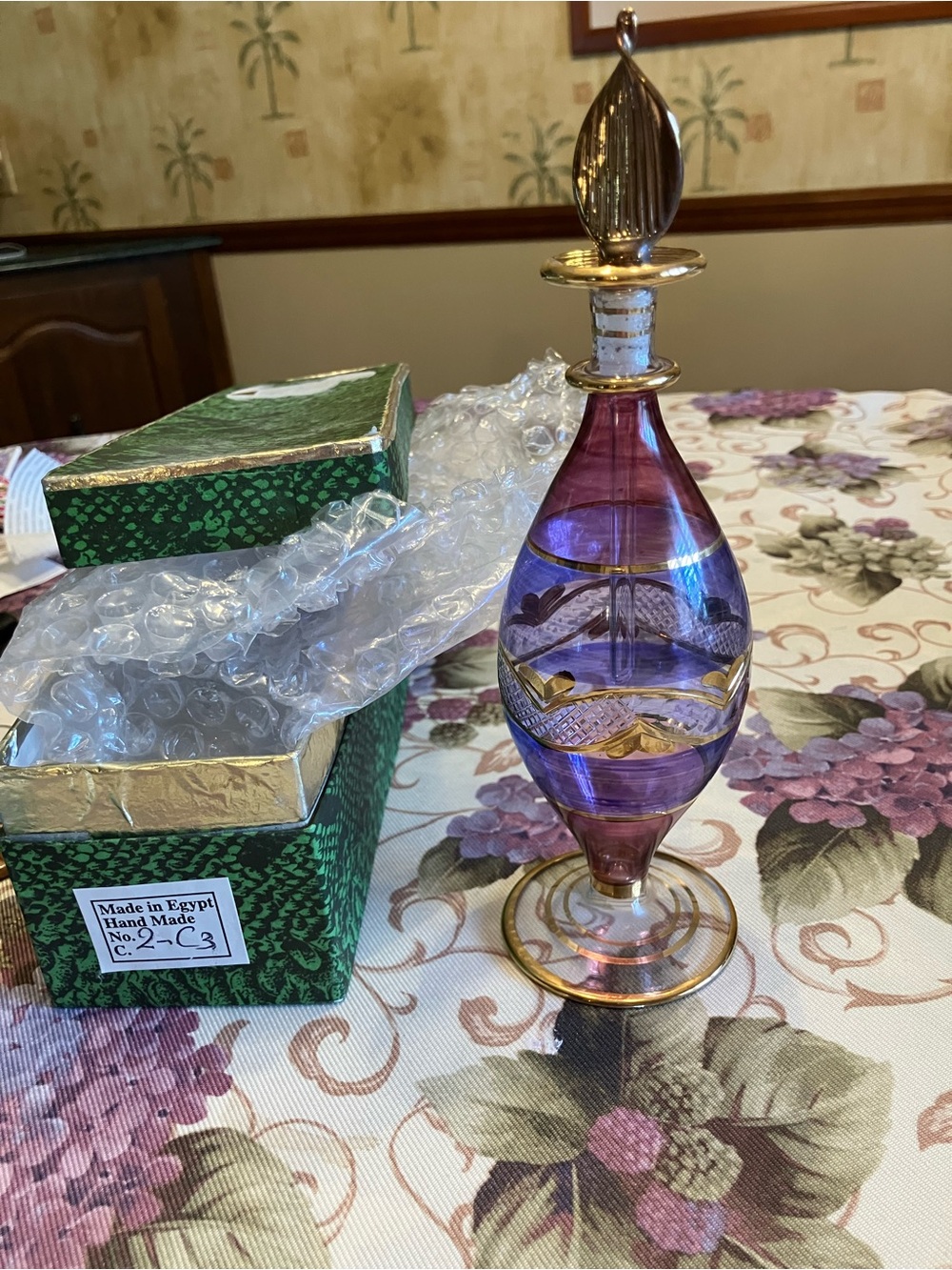 Egyptian Hand crafted glass perfume bottle. Perfect condition. - Picture 9 of 13
